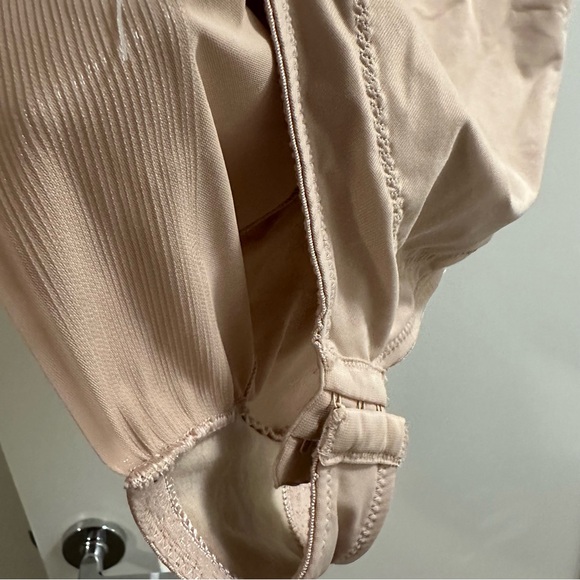 Miracle suit size 38 DD GUC clean - Picture 16 of 16